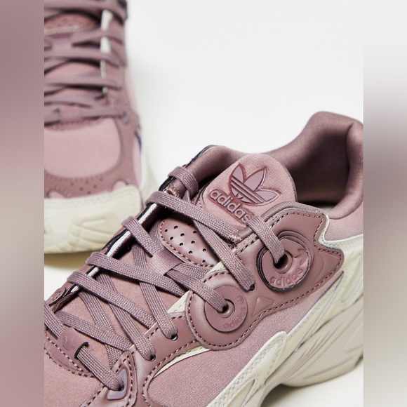 Adidas Originals Astir Trainers Purple/Cream - Picture 3 of 4